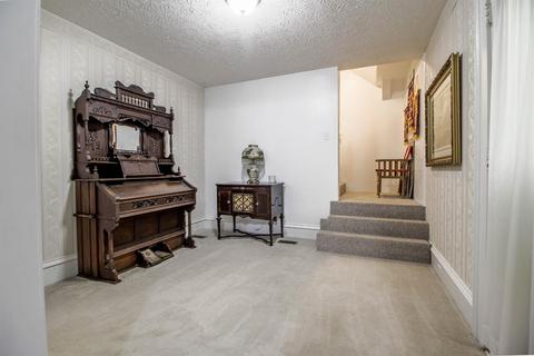 155 E Main St, Paris, KY 40361 photo 16