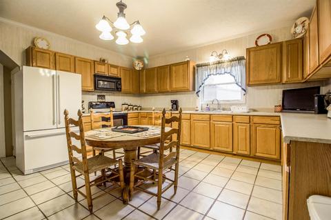 155 E Main St, Paris, KY 40361 photo 11