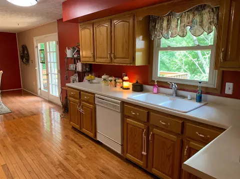 1112 Circle Dr, Corbin, KY 40701 photo 6