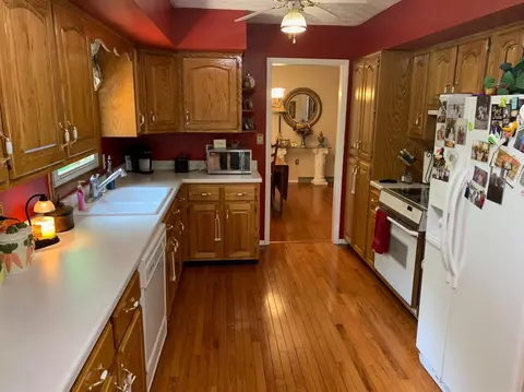 1112 Circle Dr, Corbin, KY 40701 photo 7