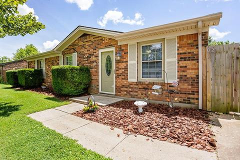 102 Jonathan Dr, Richmond, KY 40475 photo 2