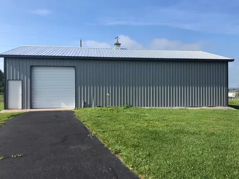 312 Pine Crest Rd, Lancaster, KY 40444 photo 3