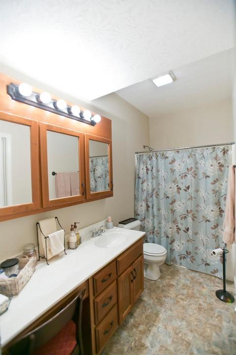 1015 Eagle Point Estates Dr, Berea, KY 40403 photo 17