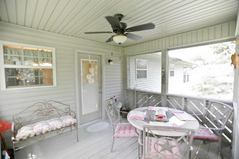 1015 Eagle Point Estates Dr, Berea, KY 40403 photo 4