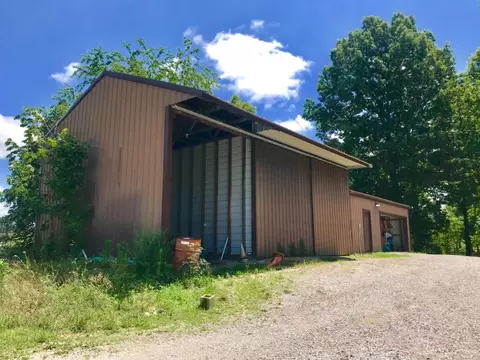 201 Big Sinks Rd, Brodhead, KY 40409 photo 9