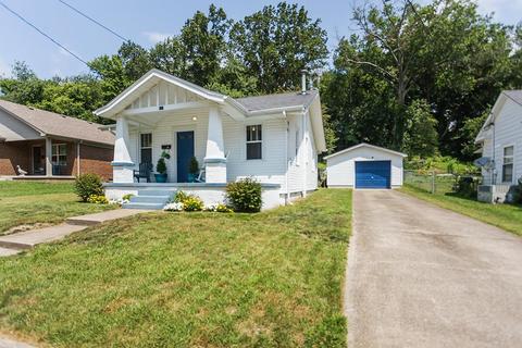 111 Walnut St, Berea, KY 40403 photo 2