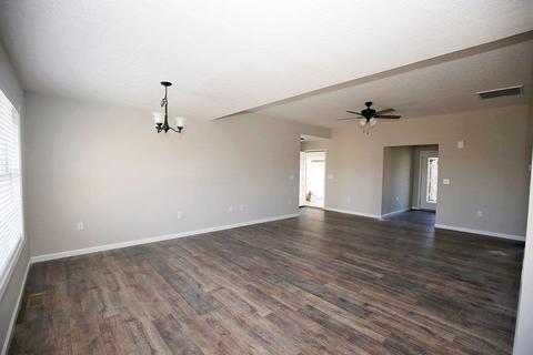653 Northfork Dr, Berea, KY 40403 photo 5