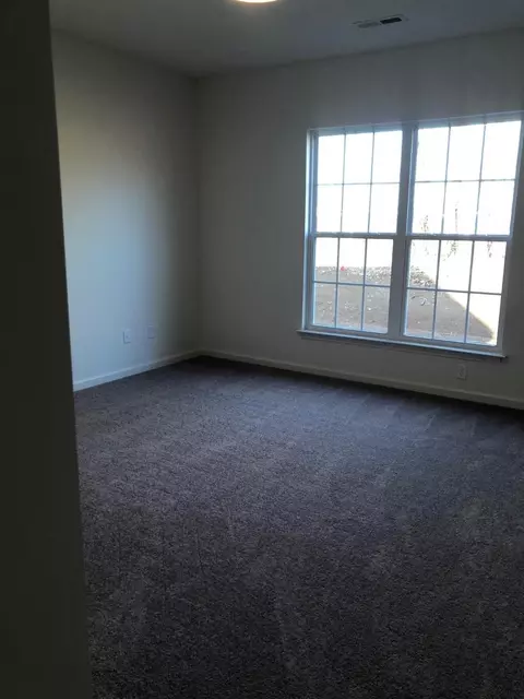 207 Sinclair Ct, Georgetown, KY 40324 photo 6