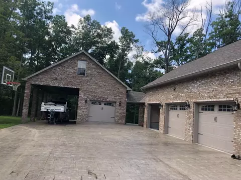 77 Double Eagle Ct, Morehead, KY 40351 photo 2