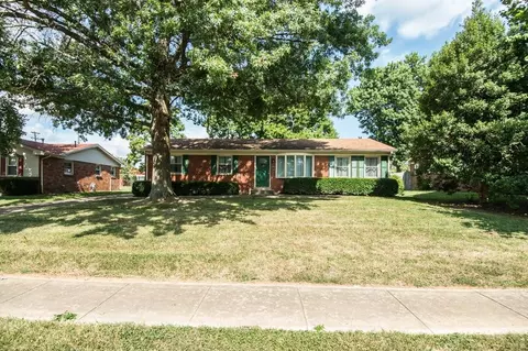 125 Markham Dr, Georgetown, KY 40324 photo 1