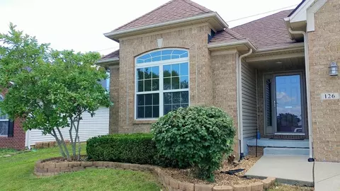 126 Chamberlain Dr, Georgetown, KY 40324 photo 2