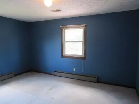 1161 W Barker Ln, Berea, KY 40403 photo 17