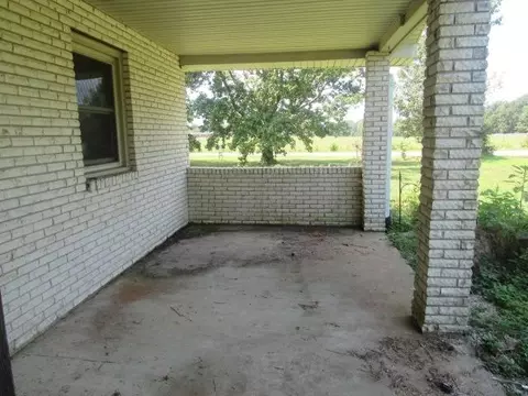1161 W Barker Ln, Berea, KY 40403 photo 4