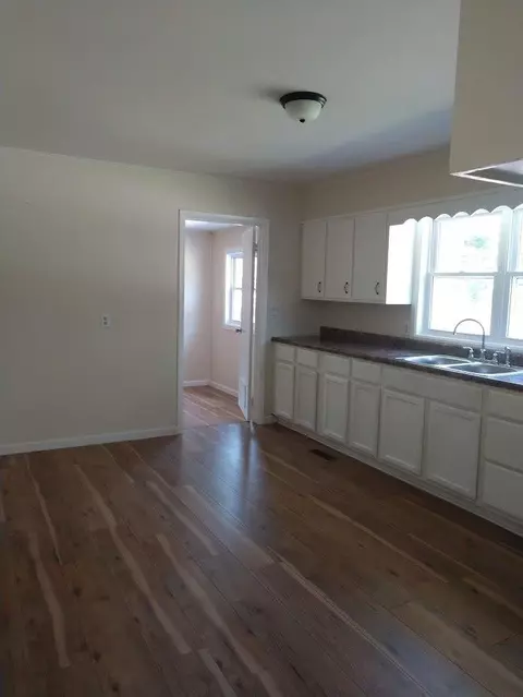 2204 E Highway 312, Corbin, KY 40701 photo 2