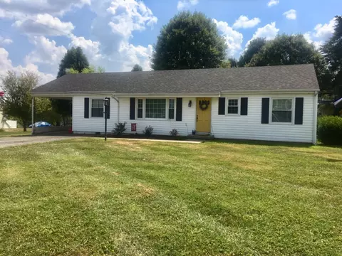 21 Cardinal Dr, Lancaster, KY 40444 photo 2