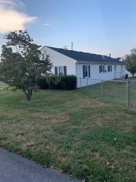 21 Cardinal Dr, Lancaster, KY 40444 photo 3