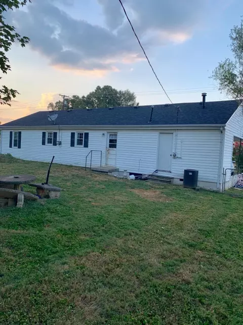 21 Cardinal Dr, Lancaster, KY 40444 photo 4