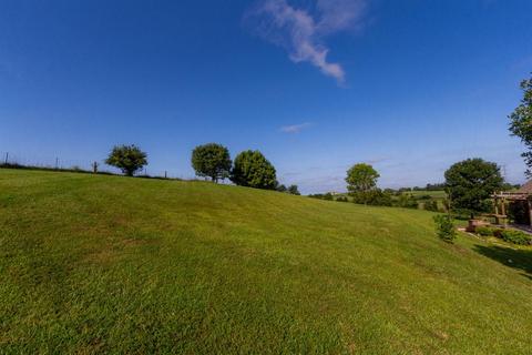 385 Donmar, Lancaster, KY 40444 photo 55