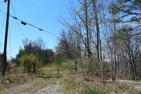 681 Mud Cut Rd, Pine Knot, KY 42653 photo 2
