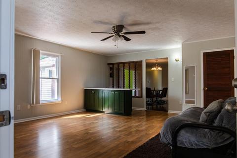 81 E Monroe St, Corbin, KY 40701 photo 22