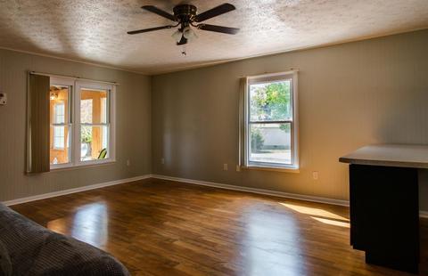 81 E Monroe St, Corbin, KY 40701 photo 17