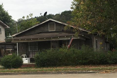 2106 S Main St, Corbin, KY 40701 photo 3