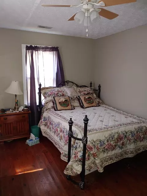161 S Lower Calloway Loop, Mount Vernon, KY 40456 photo 15