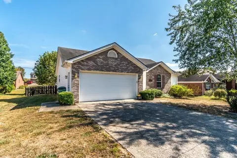 1025 J D Cir, Berea, KY 40403 photo 2
