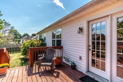 1025 J D Cir, Berea, KY 40403 photo 8