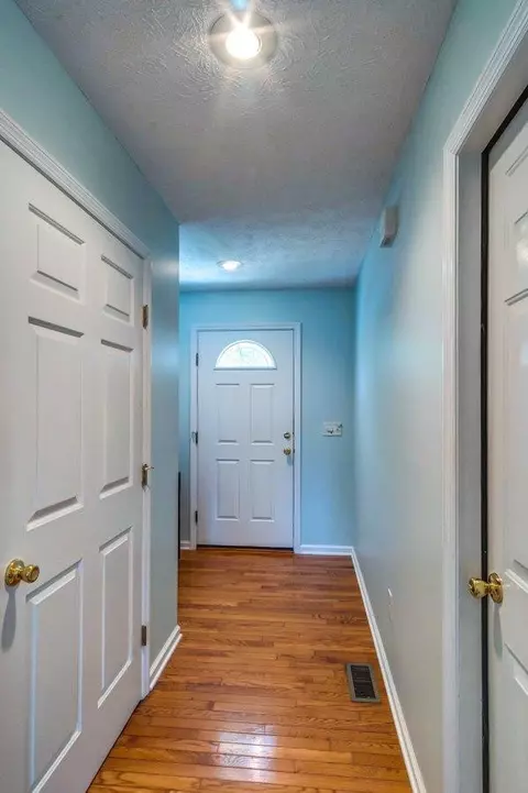1025 J D Cir, Berea, KY 40403 photo 13