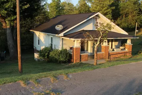 704 High St, Corbin, KY 40701 photo 1
