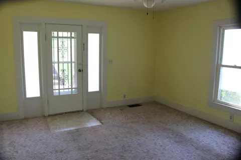 704 High St, Corbin, KY 40701 photo 4