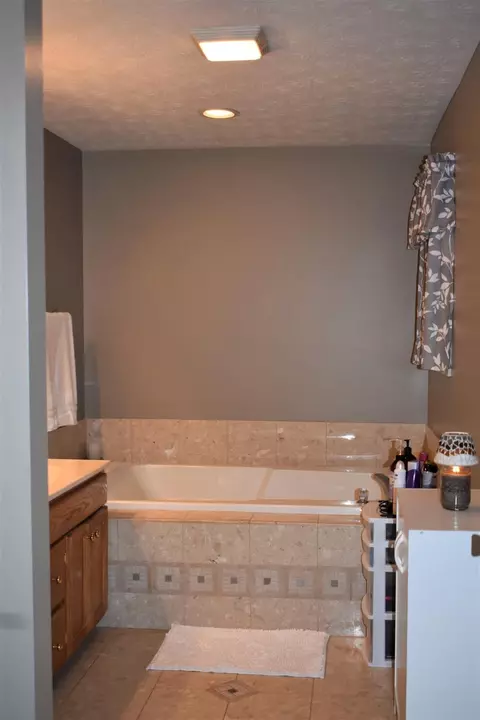 56 Kendrah Ln, Corbin, KY 40701 photo 8