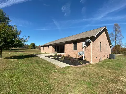 200 Saddlebrook Ln, Corbin, KY 40701 photo 29