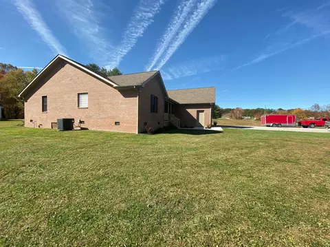 200 Saddlebrook Ln, Corbin, KY 40701 photo 28