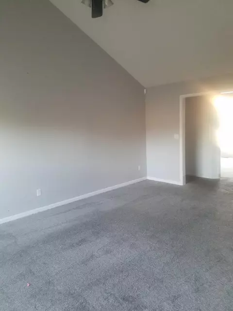 45 E Madison Ave, Danville, KY 40422 photo 5