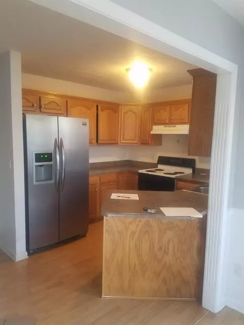 45 E Madison Ave, Danville, KY 40422 photo 2