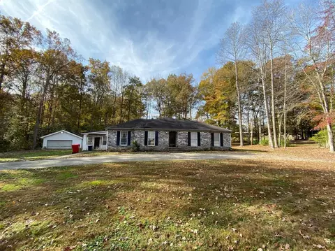 147 Trails End Dr, Corbin, KY 40701 photo 1
