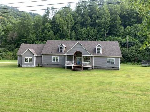 1551 Millstone Rd, Millstone, KY 41838 photo 5