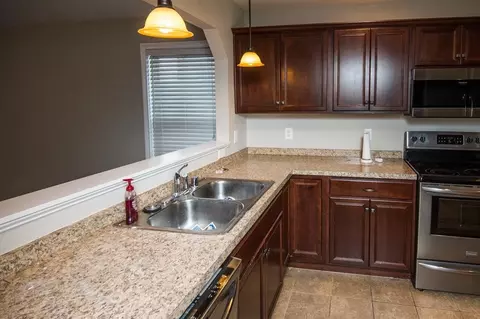 202 Pavilion Dr, Georgetown, KY 40324 photo 8
