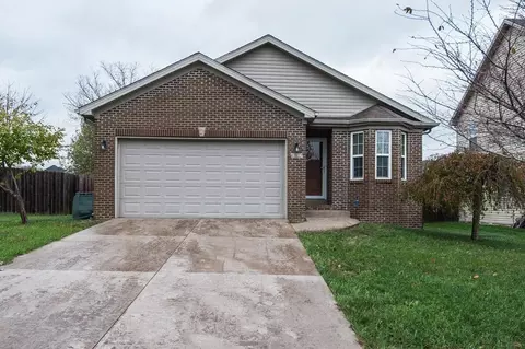 202 Pavilion Dr, Georgetown, KY 40324 photo 1