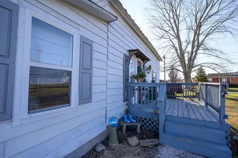 650 Maple St, Stanton, KY 40380 photo 36