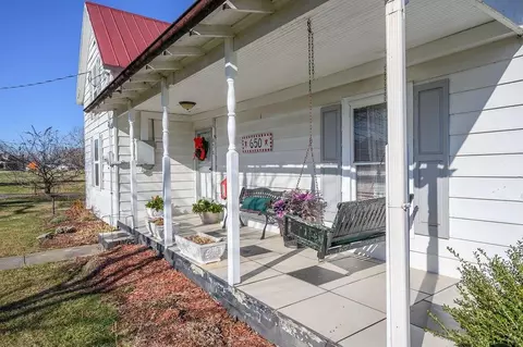 650 Maple St, Stanton, KY 40380 photo 32