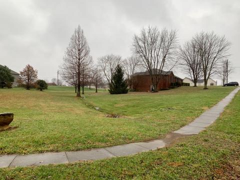 504 Gladson Dr, Berea, KY 40403 photo 5