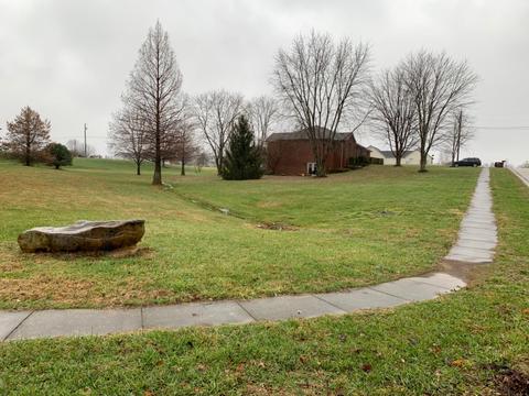 504 Gladson Dr, Berea, KY 40403 photo 4