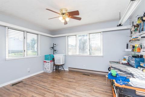 310 E 3rd St, Perryville, KY 40468 photo 16