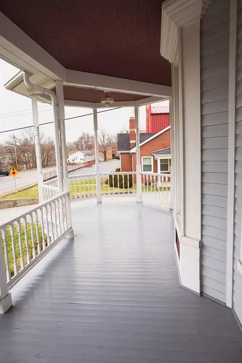 118 Springfield, Bloomfield, KY 40008 photo 6