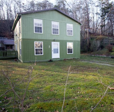 264 Stanton Rd, Stanton, KY 40380 photo 1