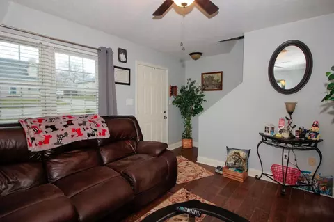 144 Hillside Dr, Georgetown, KY 40324 photo 4