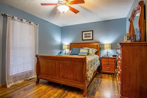 1015 Cardinal Dr, Corbin, KY 40701 photo 9